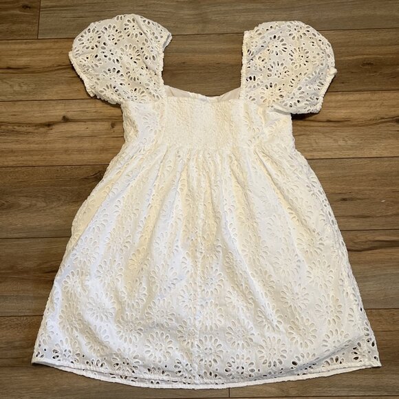 Lilly Pulitzer Kay Short Sleeve Eyelet Dress SZ 12 Resort White Pockets Crochet - Picture 9 of 11